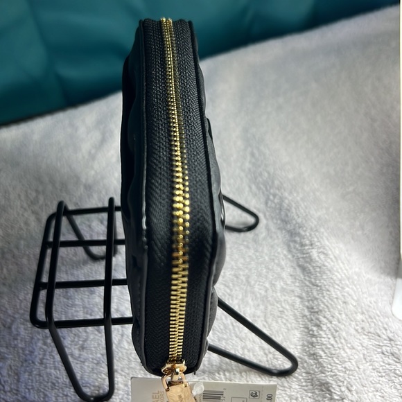 Micheal kors card case - Picture 4 of 6